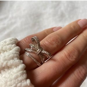 Silver Bow-knot Ring 🎁💍🎀